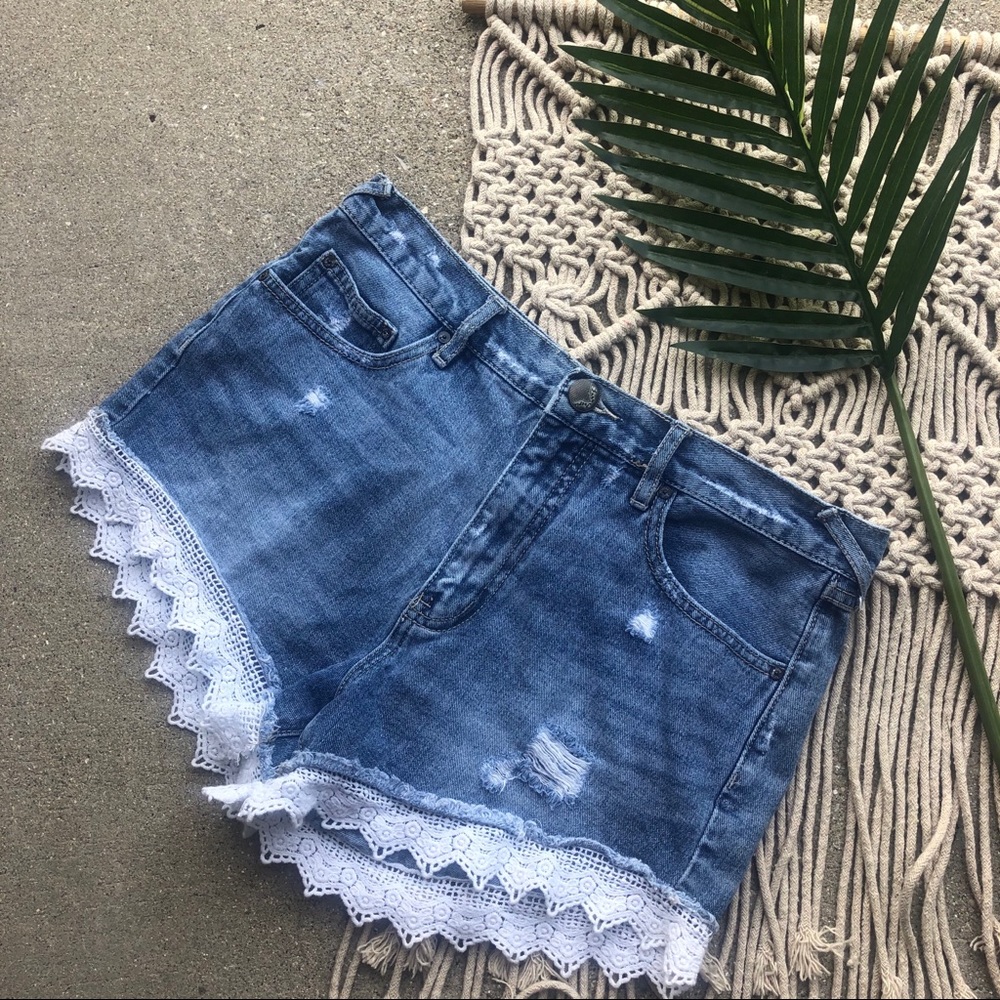 Free People Distressed Jean Shorts Size 28 Crochet Trim